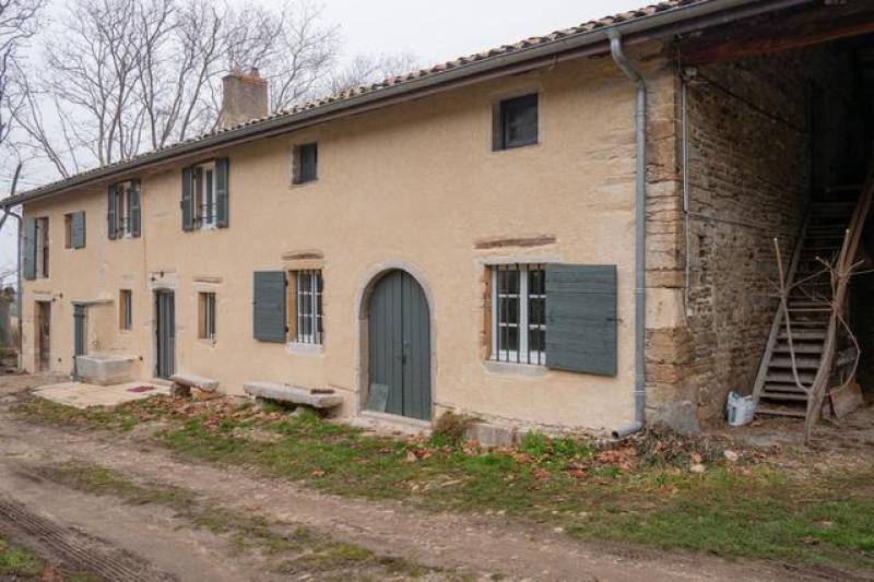 Rénovation complète d’une vieille grange à IRIGNY près de Lyon