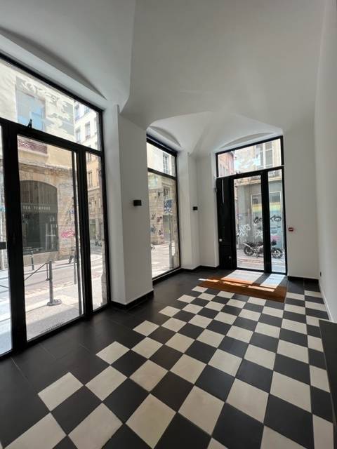 Rénovation complète d'un centre médical à Lyon 6 près des Brotteaux